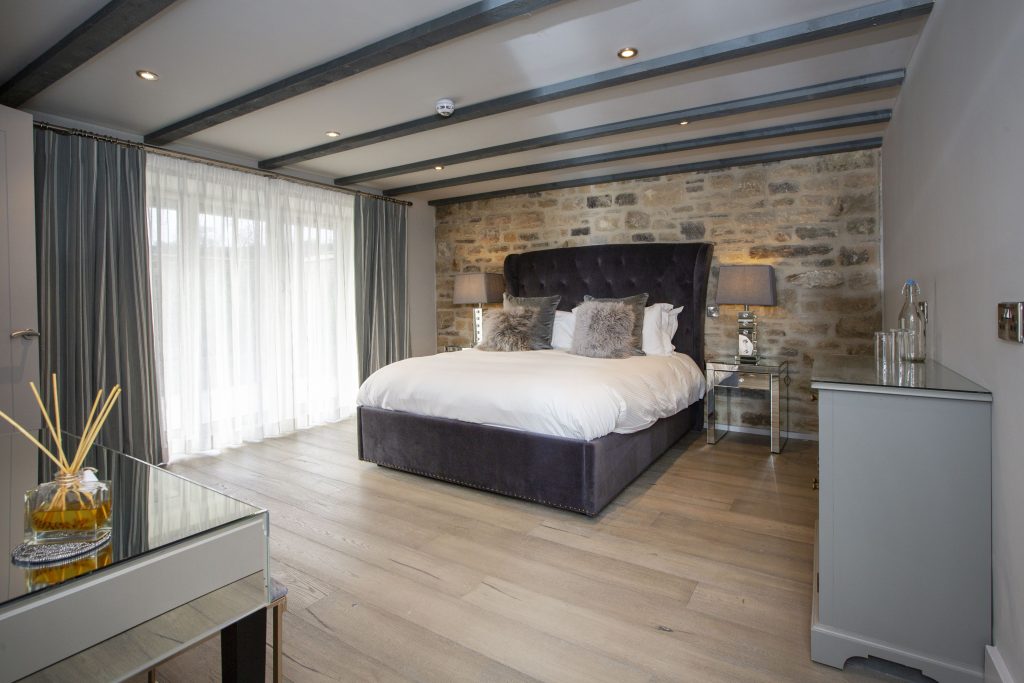 Mallard House Room 5